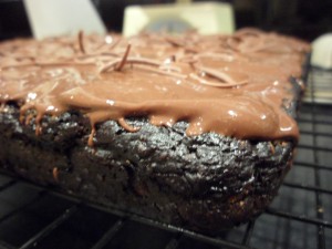 Stand back and admire your awesomely moist, chocolatey and low-sugar sweet treat!!