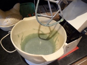 Mix one last time all together with the dry until you have this mix